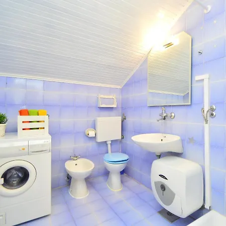 Kuk By Interhome *